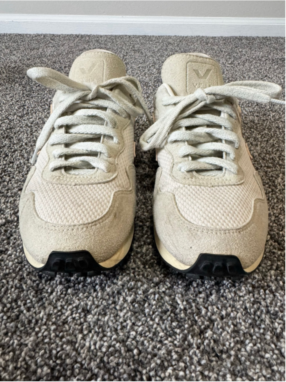 Women's Veja SDU J-Mesh Sneakers Size 8 - White Beige Pink - Picture 3 of 10